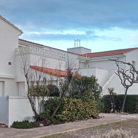 Charmant 2 Pieces Avec Terrasse En Bord De Mer Leucate Exterior photo